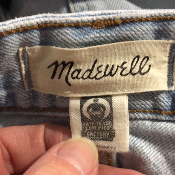 Madewell The Curvy Perfect Vintage High Rise Jeans, Size 25, Light Wash - Picture 5 of 7